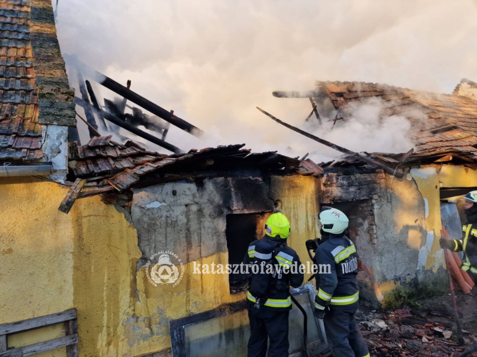 Több tűzesetnél is szükség volt a pápai tűzoltók segítségére a napokban
