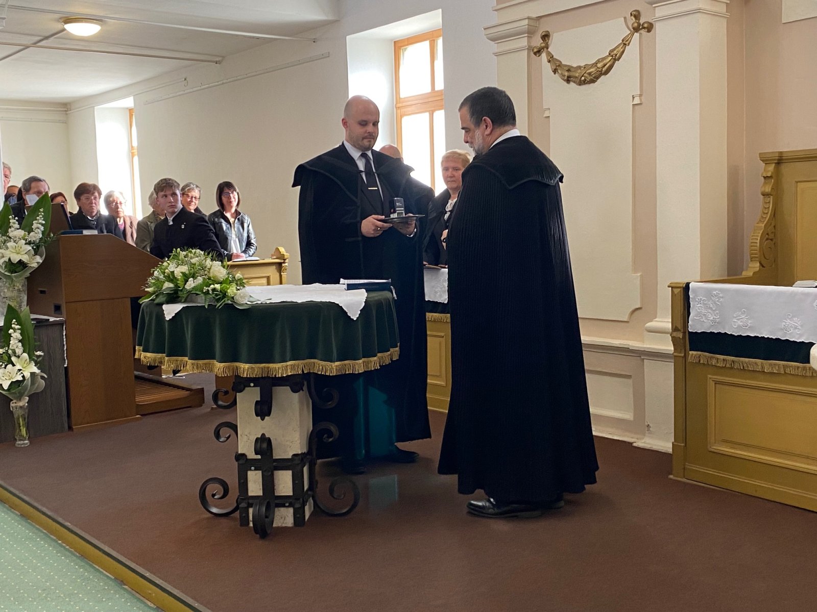 Miklós Csongor a tapolcafőiek lelkésze