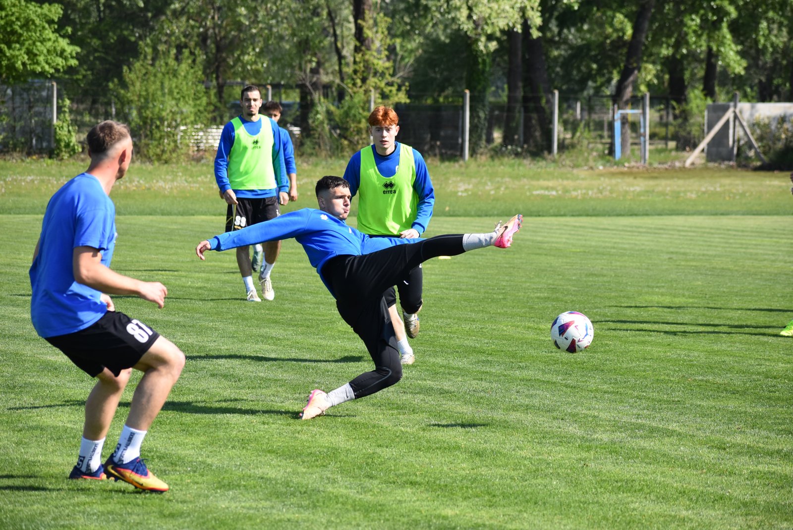 Az életben maradásért játszik a Perutz FC