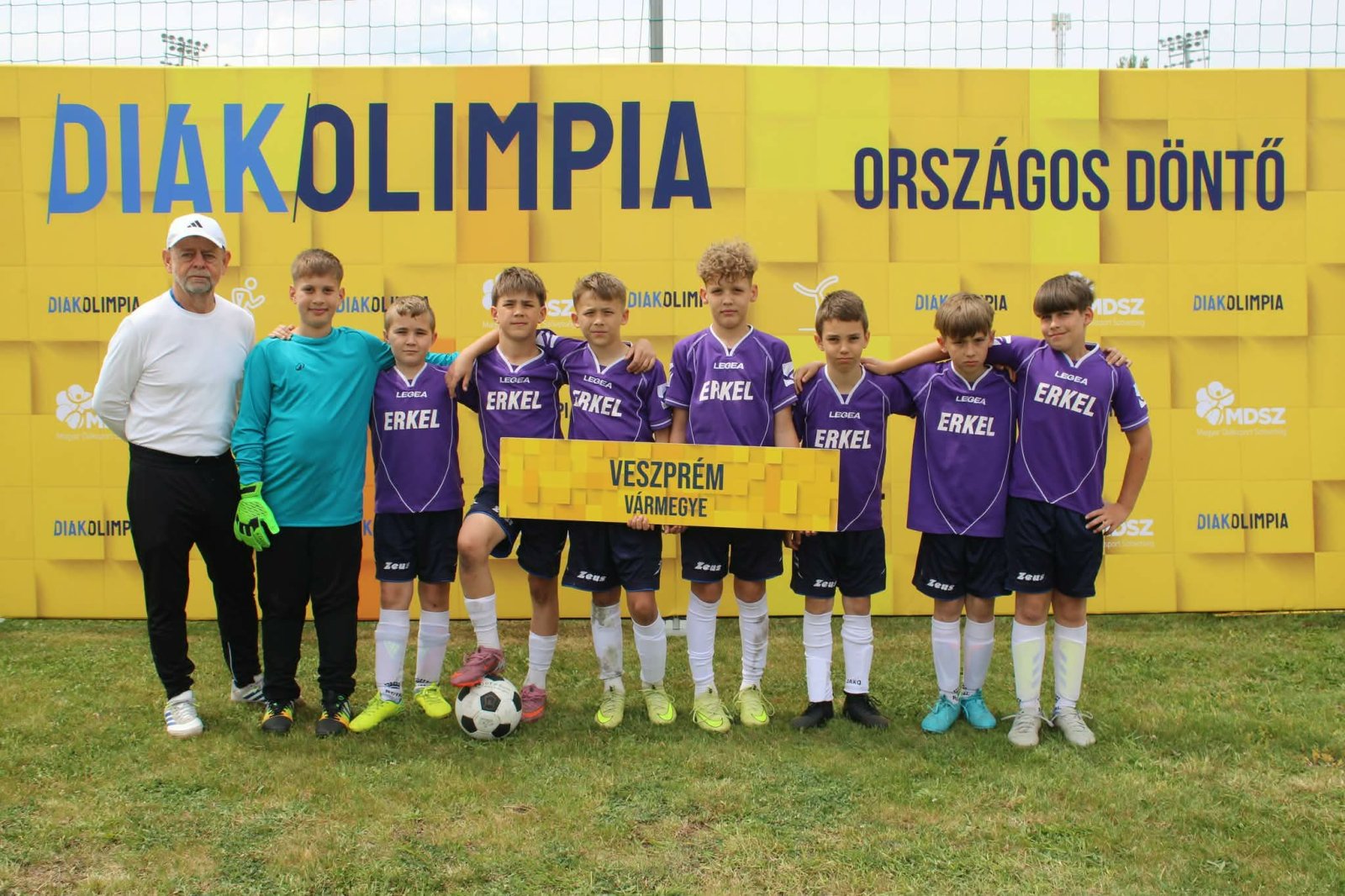 Az ország legjobb tíz csapata között végzett az Erkel